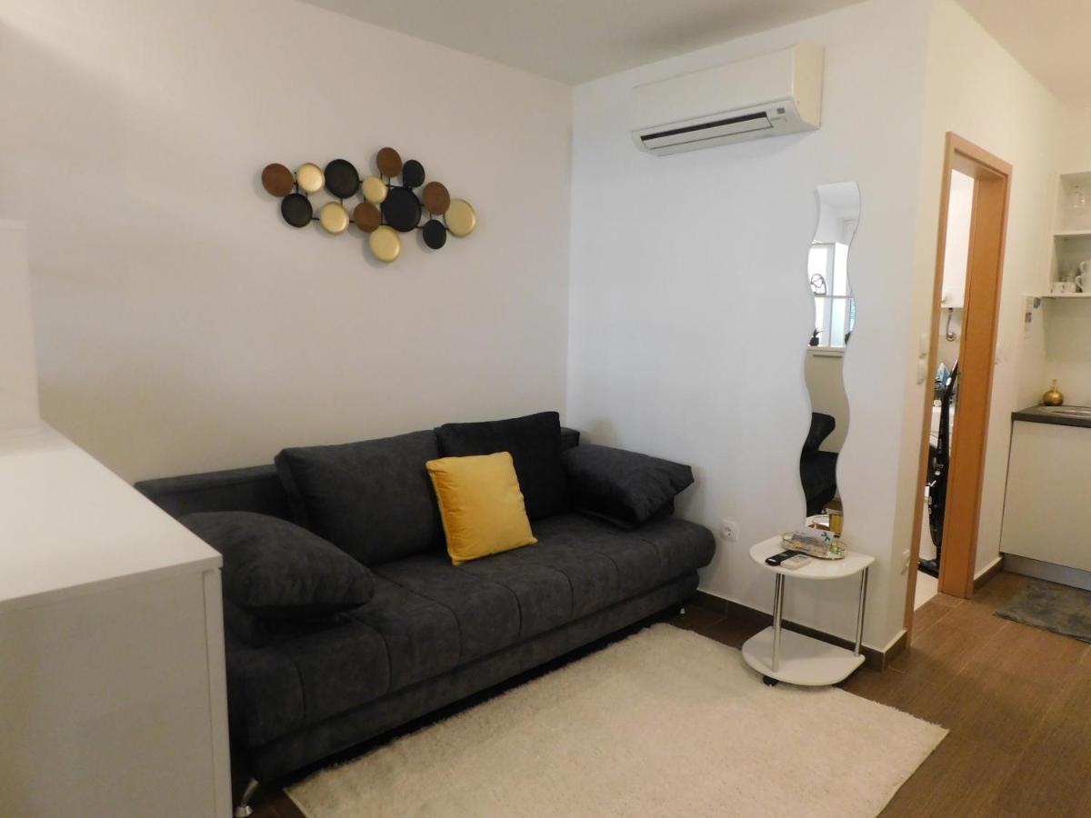 Апартаменты Modern Center Studio Under The Castle V Любляна Экстерьер фото
